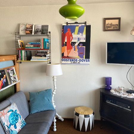 Tiny Apt W/ Balcony And Seaview, Even Out Of Your Bed ! 오스텐드 외부 사진