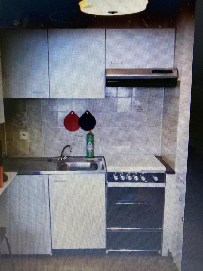 Tiny Apt W/ Balcony And Seaview, Even Out Of Your Bed ! 오스텐드 외부 사진
