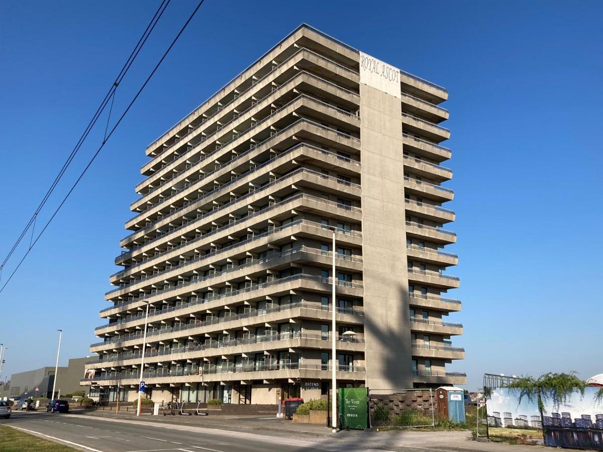 Tiny Apt W/ Balcony And Seaview, Even Out Of Your Bed ! 오스텐드 외부 사진